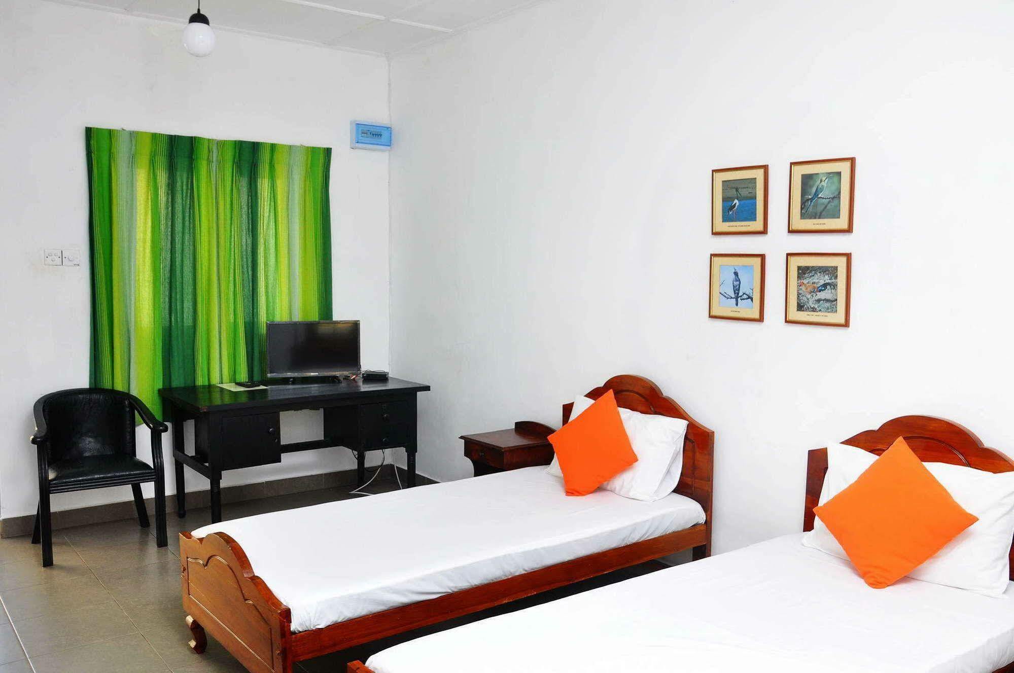 Sea View Hotel Colombo Ngoại thất bức ảnh